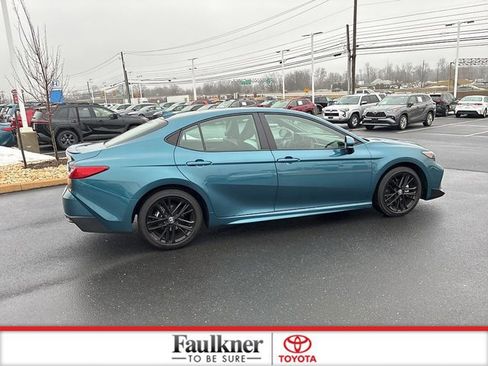 Certified 2025 Toyota Camry SE image 7