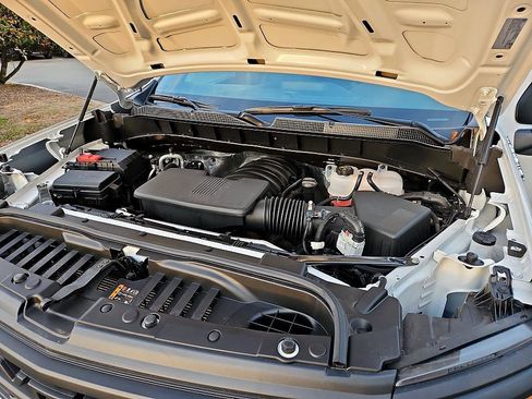 New 2025 Chevrolet Silverado 1500 W/T w/ WT Value Package image 22