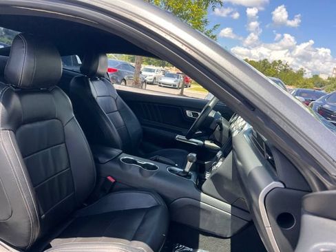 Used 2022 Ford Mustang Premium RWD image 20