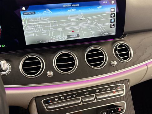 Used 2021 Mercedes-Benz E 450 4MATIC All-Terrain Wagon image 21