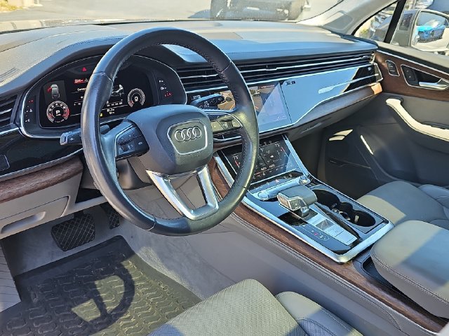 Used 2020 Audi Q7 3.0T Prestige AWD/4WD image 16