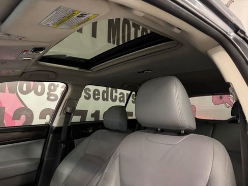 Used 2019 Subaru Outback 2.5i Limited image 19