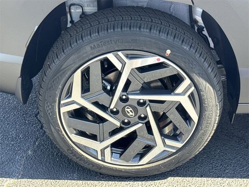 New 2026 Hyundai Kona SEL Premium image 17