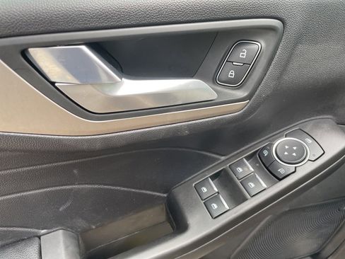 Used 2021 Ford Escape SEL image 12