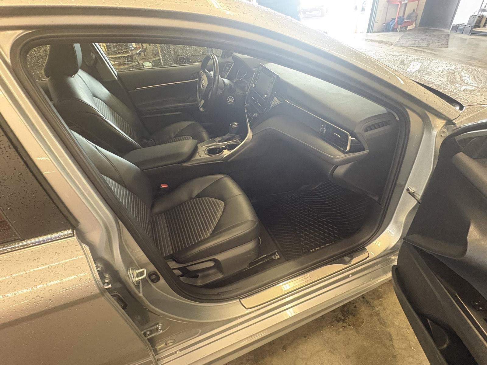 Used 2024 Toyota Camry SE FWD image 15