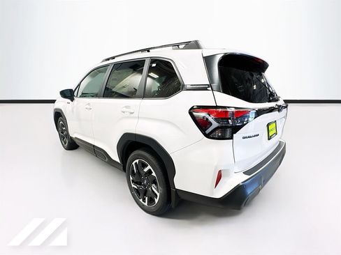 New 2026 Subaru Forester Touring AWD/4WD image 7
