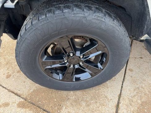 Used 2015 Jeep Wrangler Sahara w/ Dual Top Group image 15