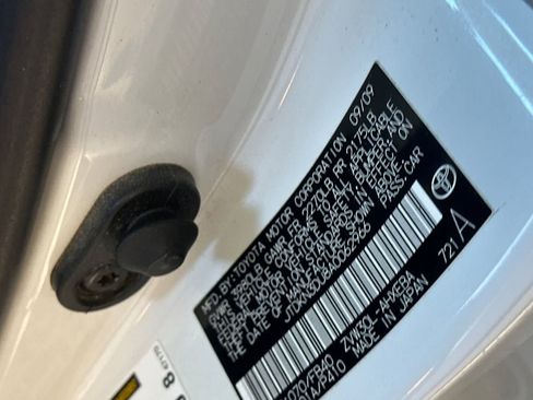 Used 2010 Toyota Prius Two FWD image 27