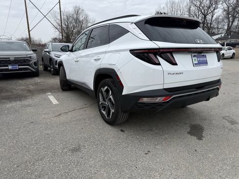 Used 2023 Hyundai Tucson SEL w/ Convenience Package image 3