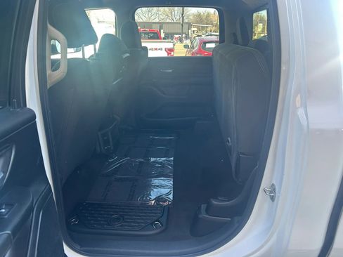 Used 2019 RAM 1500 Tradesman AWD/4WD image 13