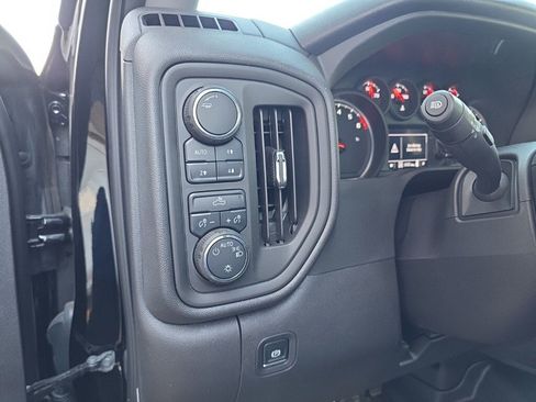 Used 2025 Chevrolet Silverado 1500 Custom Trail Boss image 18