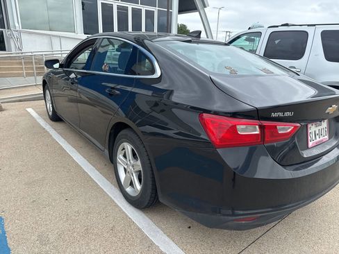 Used 2023 Chevrolet Malibu LS image 9