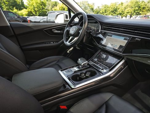 Used 2023 Audi Q7 2.0T Premium w/ Convenience Package AWD/4WD image 41
