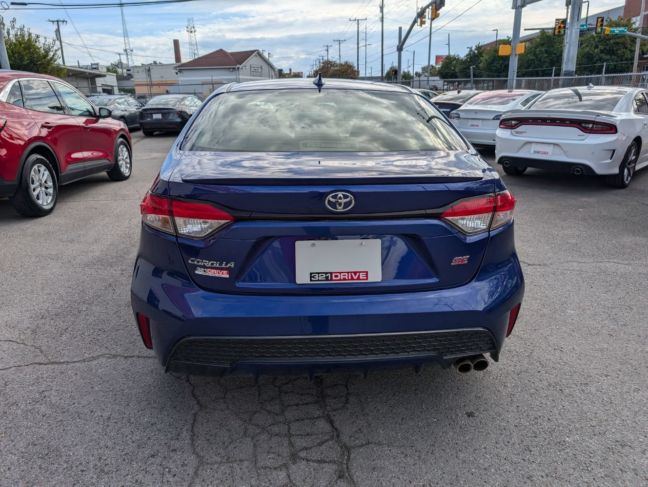 Used 2021 Toyota Corolla SE FWD image 7