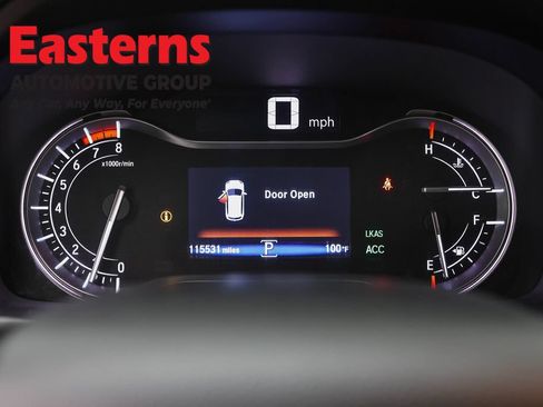 Used 2016 Honda Pilot Touring image 17
