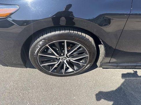 Used 2023 Toyota Camry SE FWD image 14