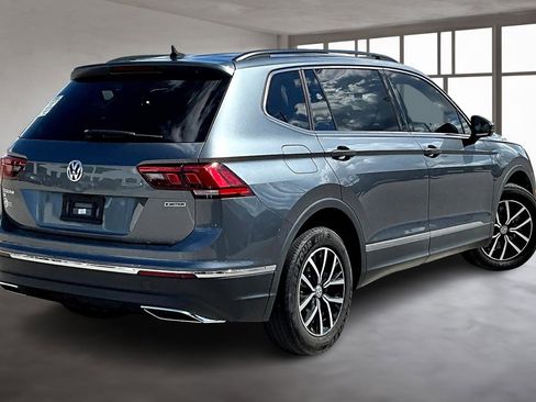 Used 2021 Volkswagen Tiguan SE image 3