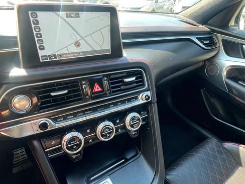 Used 2021 Genesis G70 3.3T w/ Sport Package image 16