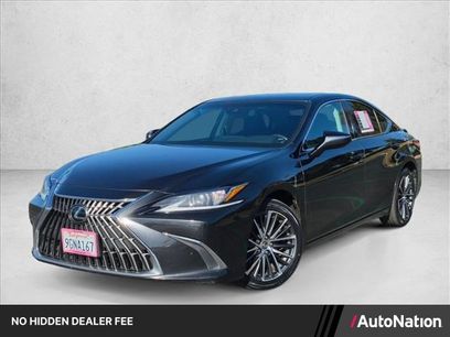 Used 2023 Lexus ES 300h w/ Premium Package