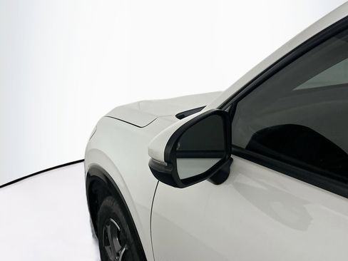 Used 2023 Honda HR-V EX-L image 16