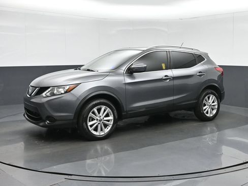 Used 2019 Nissan Rogue Sport SV AWD/4WD image 3