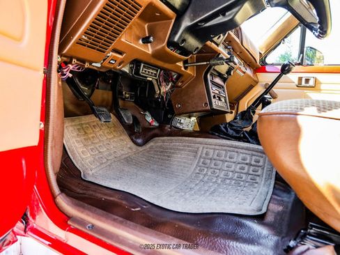 Used 1986 Toyota Pickup 4x4 Regular Cab Turbo image 30