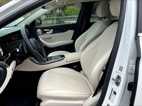 Used 2023 Mercedes-Benz E 350 Sedan image 18