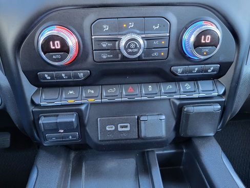 Used 2021 GMC Sierra 1500 Denali w/ Driver Alert Package II image 15