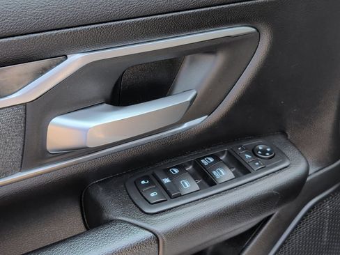 Used 2019 RAM 1500 Big Horn AWD/4WD image 15