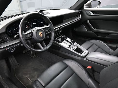 Certified 2023 Porsche 911 Carrera image 4