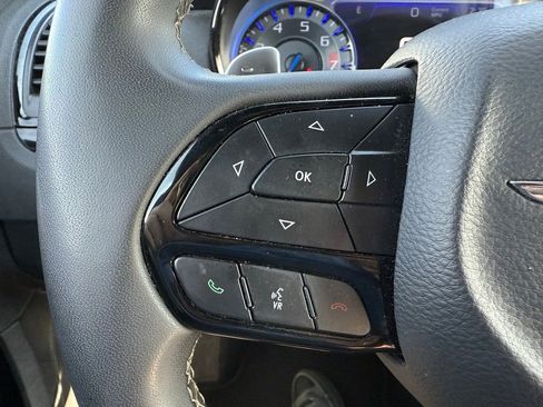 Used 2023 Chrysler 300 S image 12