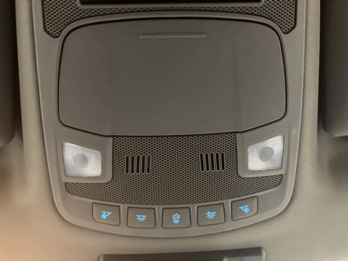 Certified 2022 Ford F350 XLT w/ XLT Value Package image 25