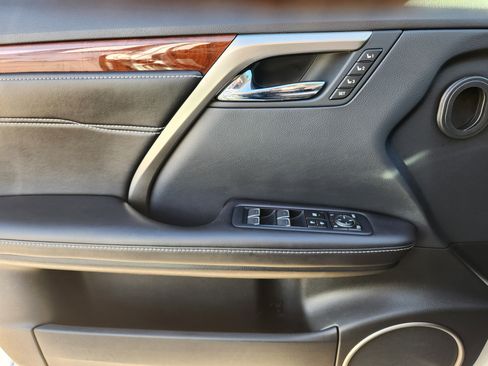 Used 2018 Lexus RX 350L Navigation, Premium Package image 26