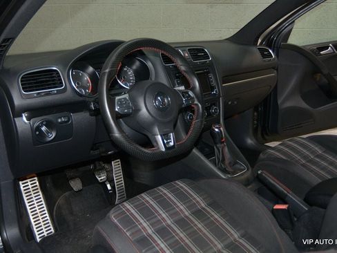 Used 2011 Volkswagen GTI 2-Door FWD image 23
