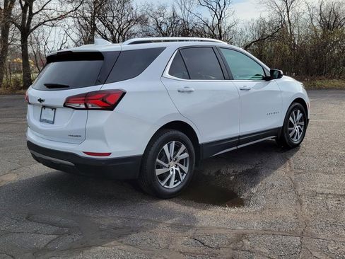 Used 2023 Chevrolet Equinox Premier image 3