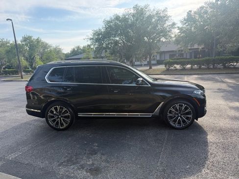Used 2022 BMW X7 xDrive40i w/ Executive Package AWD/4WD image 7