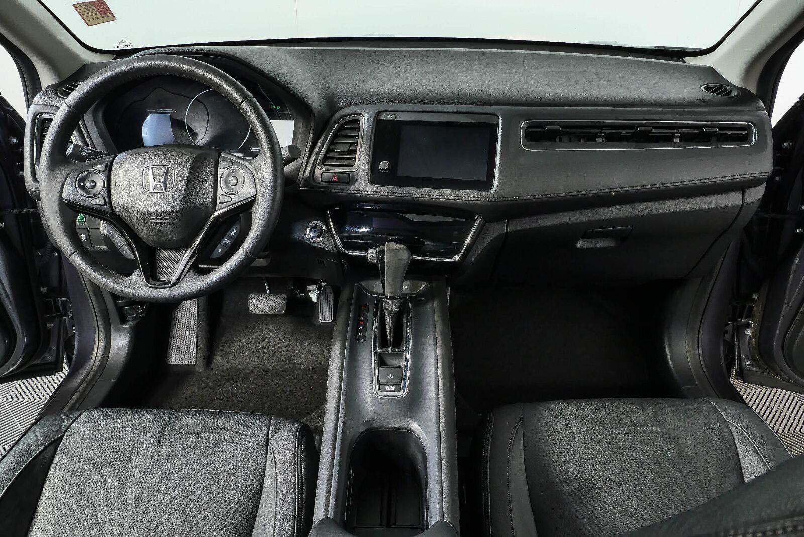Used 2021 Honda HR-V EX-L image 16