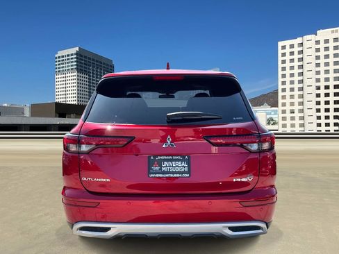 New 2025 Mitsubishi Outlander SE FWD image 4