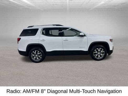 Used 2023 GMC Acadia SLT FWD image 16