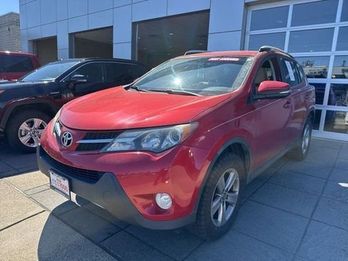 Used 2015 Toyota RAV4 XLE image 3