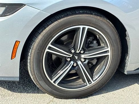 Used 2024 Ford Mustang Premium RWD image 11