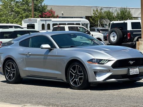 Used 2023 Ford Mustang Premium RWD image 9