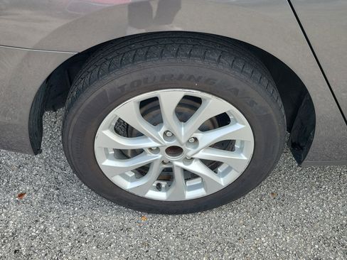 Used 2019 Nissan Sentra SV image 35