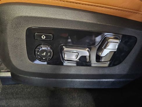 New 2026 BMW X5 xDrive50e AWD/4WD image 30