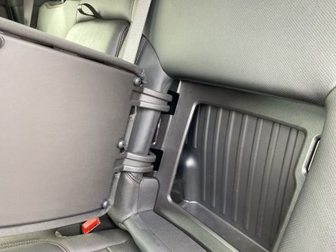 Used 2025 GMC Sierra 1500 AT4 w/ Technology Package image 29