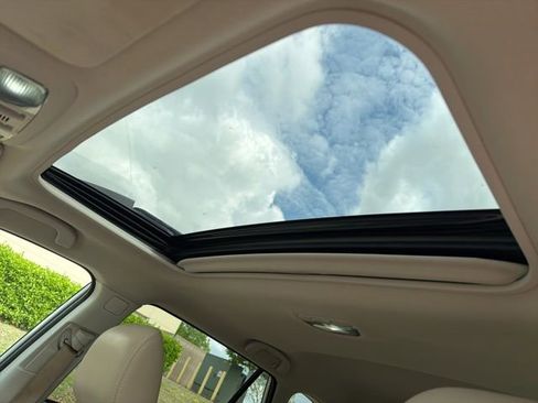 Used 2018 Subaru Outback 3.6R Limited image 13