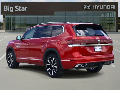 Used 2024 Volkswagen Atlas SEL Premium R-Line AWD/4WD image 3