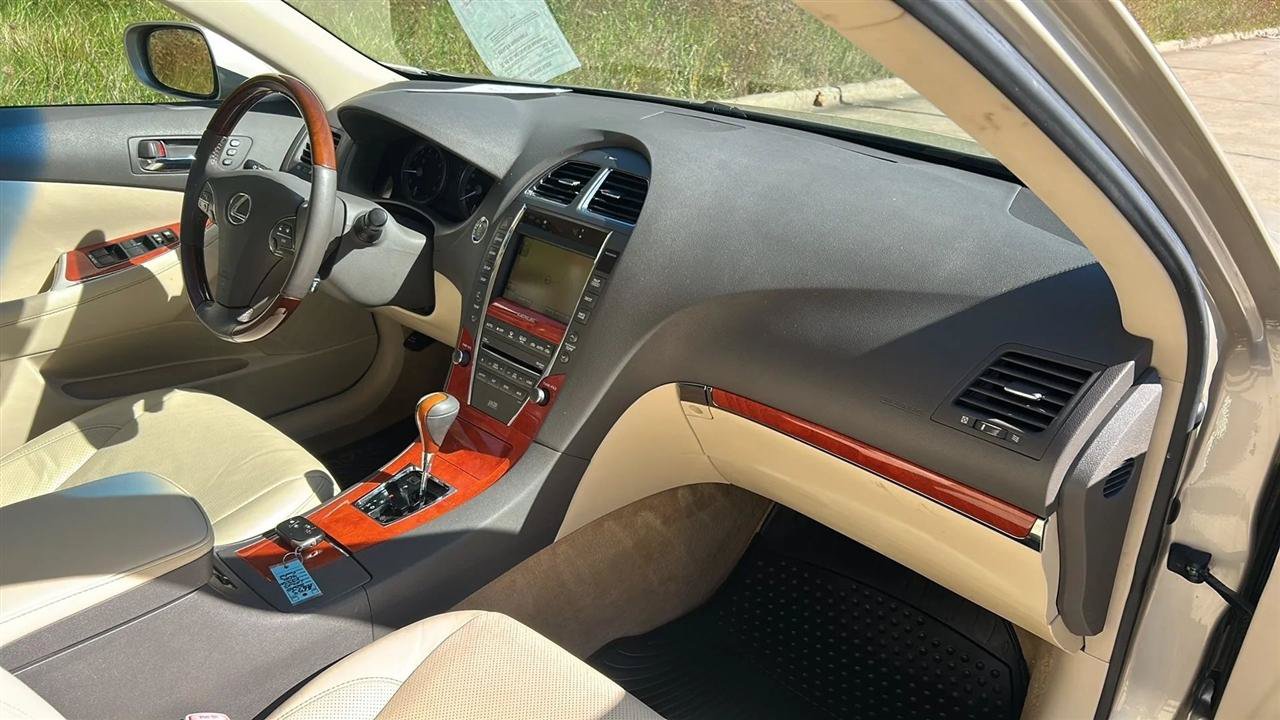 Used 2010 Lexus ES 350 FWD image 61