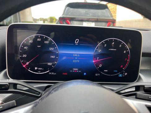 Used 2024 Mercedes-Benz C 300 Sedan image 41