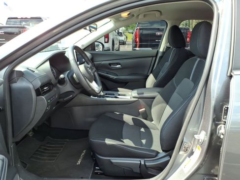 Used 2021 Nissan Sentra SV FWD image 18